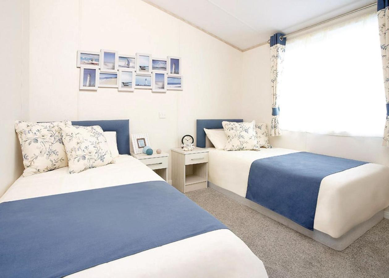 Tattershall Lakes Country Park Dogdyke Екстер'єр фото